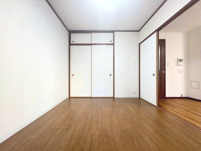 【洋室】 | ステイツ千里桃山台