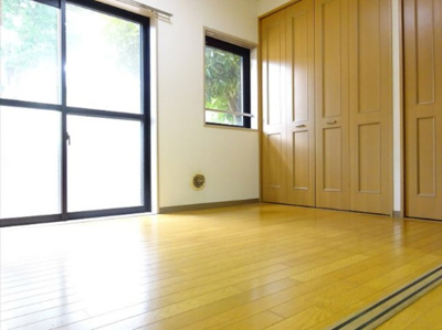 【寝室】 | パレロワイアル