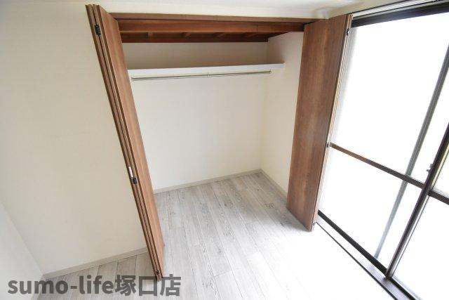エルベコート東園田（旧ハイツ橋本）の収納