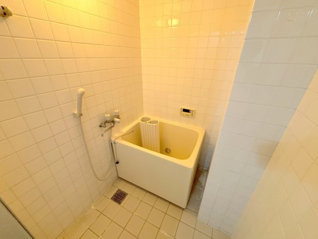 ハマハイツの浴室