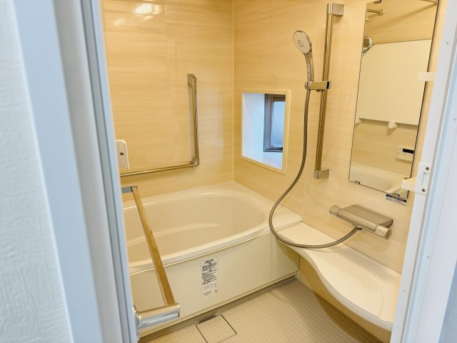 サンクレイドル八王子北野台の浴室|～のびのびくつろげるバスルーム　１日の締めくくりに癒やしのバスタイムを～