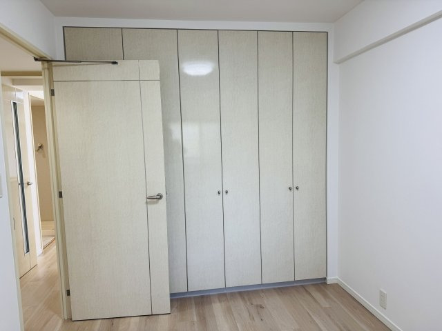 サンクレイドル八王子北野台の収納|～収納力の高いクローゼット完備～