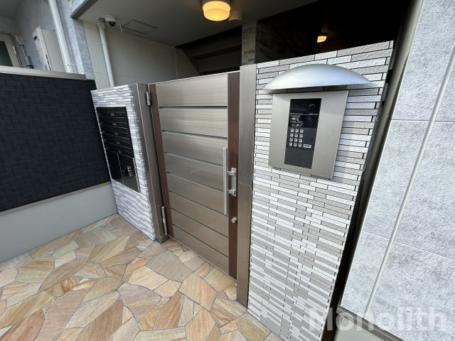 フジパレス堺鳳中町サウスのエントランス