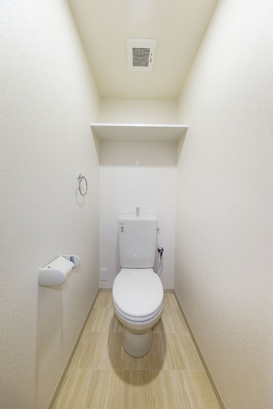 ウィステリア東春田のトイレ