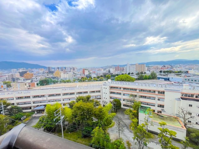 ローレルハイツ南福岡の展望