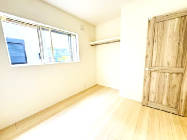 『八王子市新築戸建て』八王子市小宮町681【仲介手数料無料】の洋室|～仲介手数料無料☆八王子ひなた不動産～　八王子市小宮町　新築戸建て
