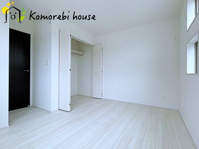 上尾市瓦葺　13期　新築一戸建て　グラファーレ　04の子供部屋|10/31　撮影