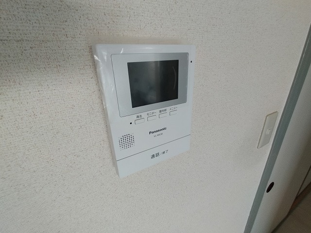 神戸市兵庫区塚本通６丁目の賃貸マンションのセキュリティ|TV付インターフォン