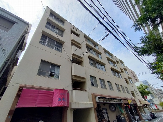 神戸市兵庫区塚本通６丁目の賃貸マンションの外観