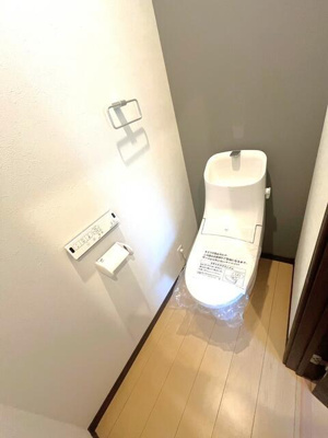  | ２階トイレも窓付きです。１階… 
