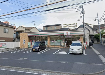  | セブンイレブン横浜伊…まで97m