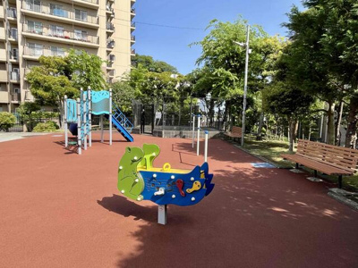  | 敷地内の遊具