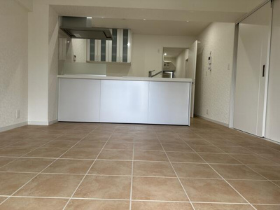  | イタリア製タイルを採用しました