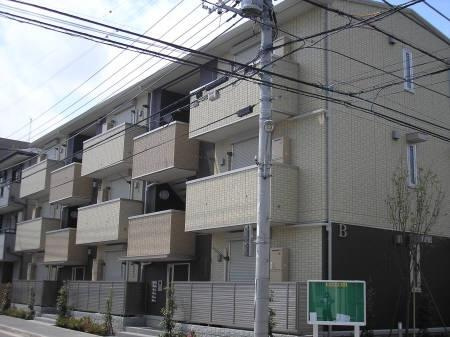 E.I.レジデンス B