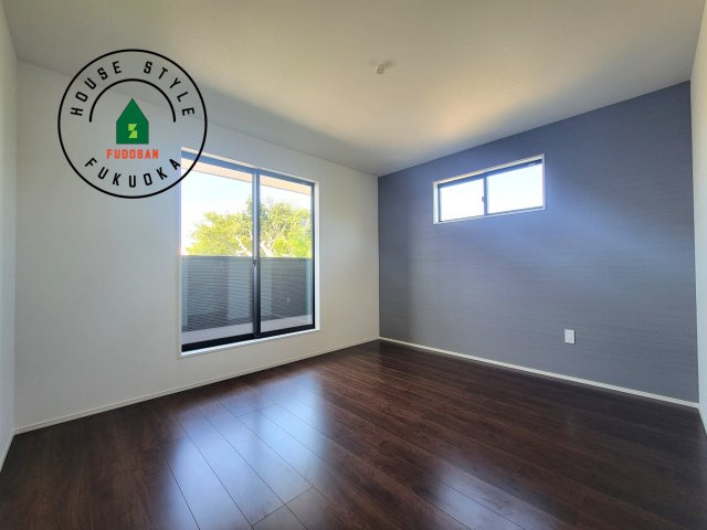 福岡市西区今津第14-4棟（1号棟）の寝室|主寝室には収納力に優れたクローゼットがありますので、お部屋もすっきり片付きます。