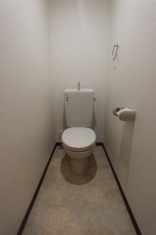 エーデル早川Ⅱの玄関|写真はイメージです。玄関です。