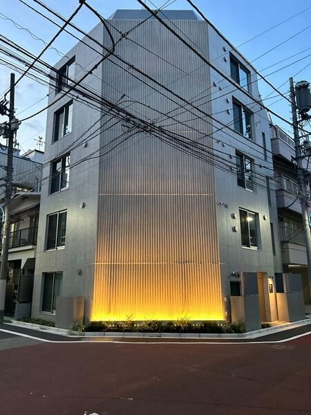 ＰＲＡＴＩＱＵＥ　ＫＡＧＵＲＡＺＡＫＡ　ｗｅｓｔの外観