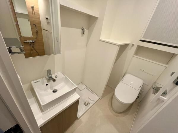 ＰＲＡＴＩＱＵＥ　ＫＡＧＵＲＡＺＡＫＡ　ｗｅｓｔの洗面所