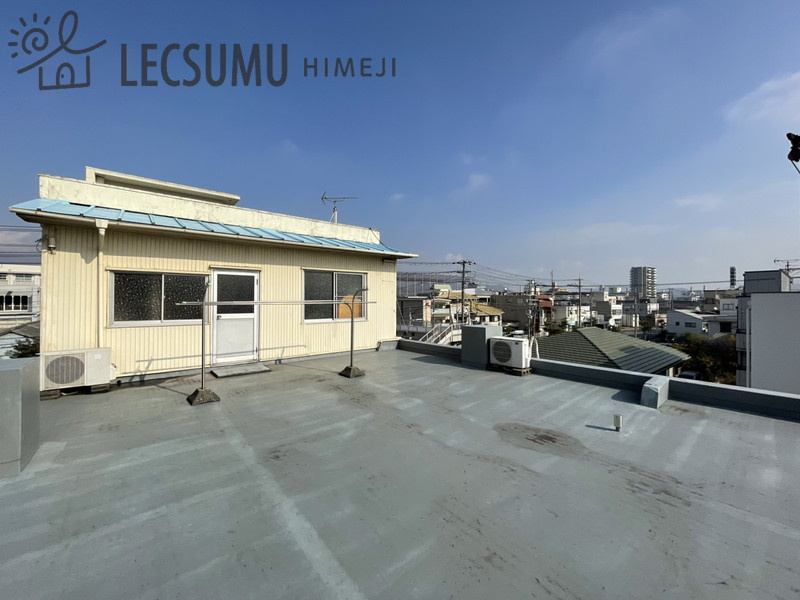 姫路市下寺町/中古戸建のバルコニー