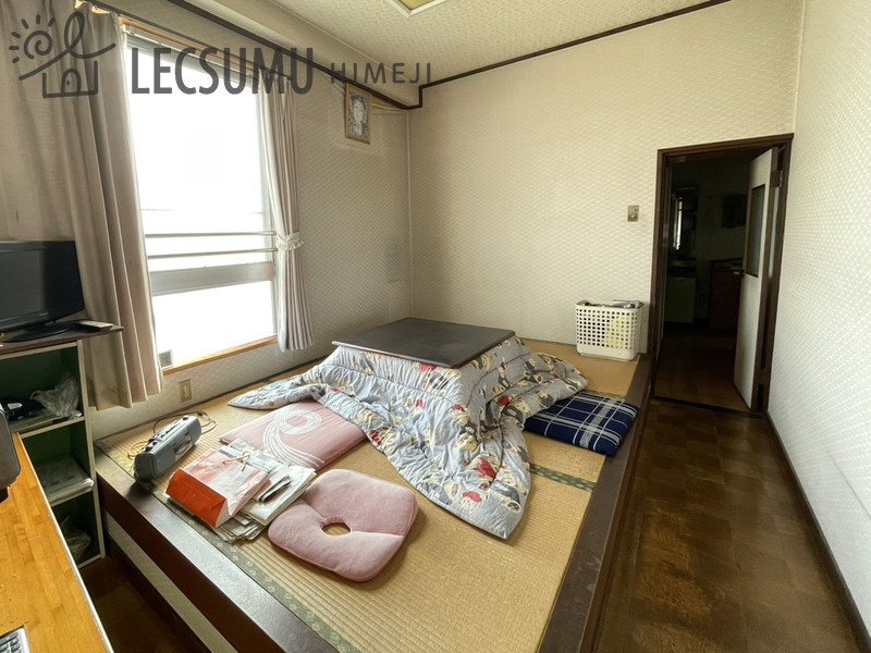 姫路市下寺町/中古戸建の居間・リビング