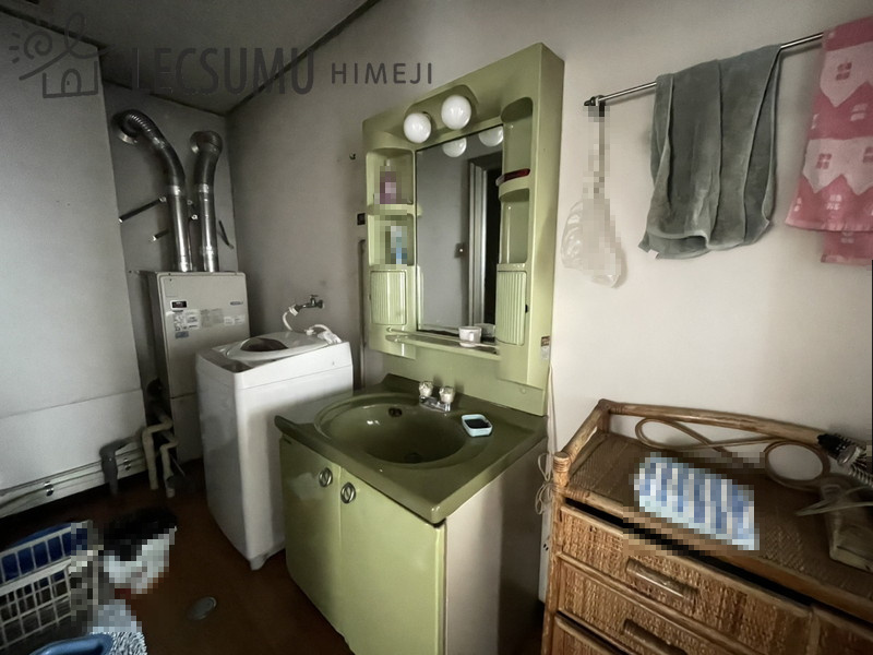 姫路市下寺町/中古戸建の独立洗面台