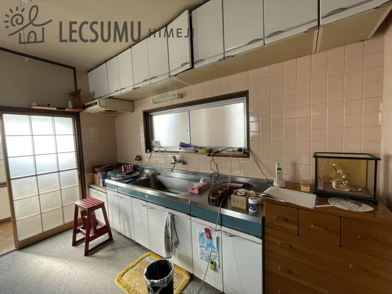 姫路市下寺町/中古戸建のキッチン