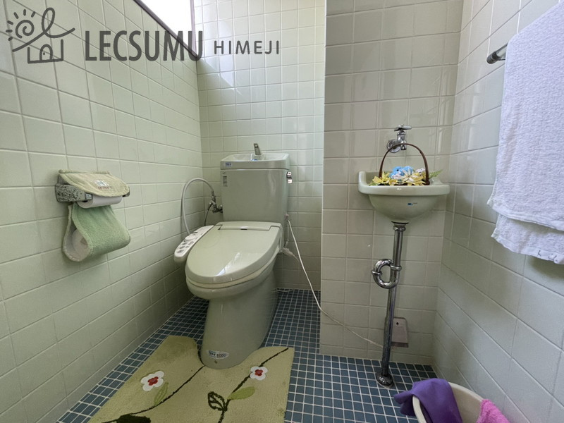 姫路市下寺町/中古戸建のトイレ