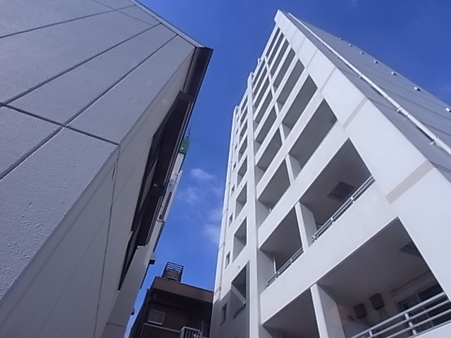 神戸市兵庫区本町１丁目の賃貸マンションの外観