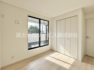 【洋室】 | 藤枝市志太5丁目 3期 新築一戸建て 1号棟 | 洋室5帖