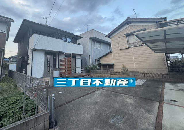 -三丁目不動産-　熊谷市円光2丁目　平成24年築の外観