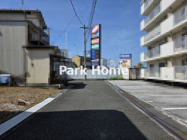 高知市薊野北町2丁目-建築条件付き-売土地の前面道路含む現地写真