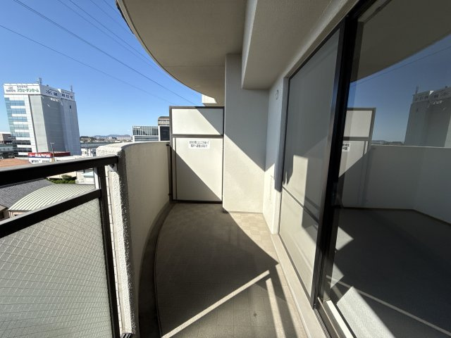 エンブレイス姫路市役所南のバルコニー