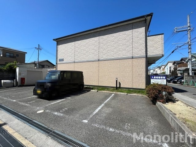 フジパレス中町の駐車場