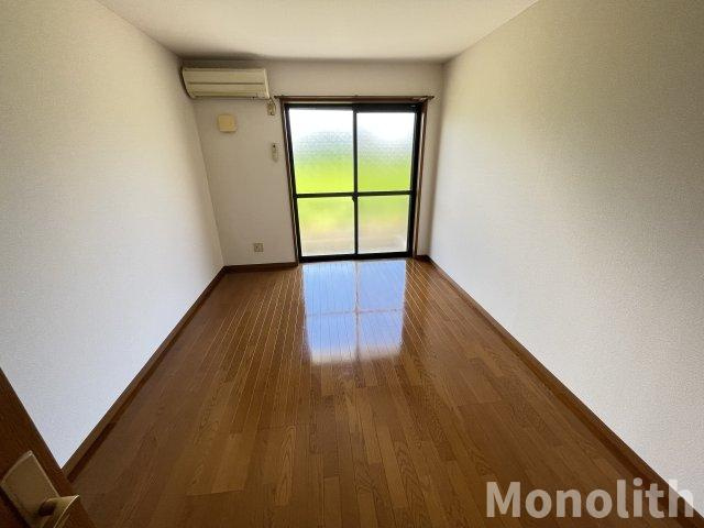 レボントゥリはせでⅡ番館の居間・リビング