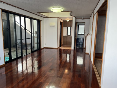 【内装】 | ヴィラハピネス