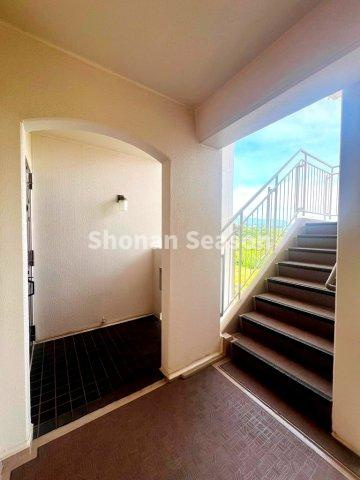 【玄関】 | ご希望にピッタリな素敵な不動産を購入して、今まで以上に快適な毎日を送りましょう♪
現況：空室　ぜひ細部までご内見下さい。