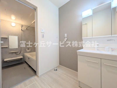 【脱衣所】 | 浜松市中央区原島町 3期 新築一戸建て | 脱衣所です