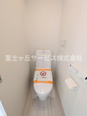 【トイレ】 | 浜松市中央区原島町 3期 新築一戸建て | １Fのトイレです