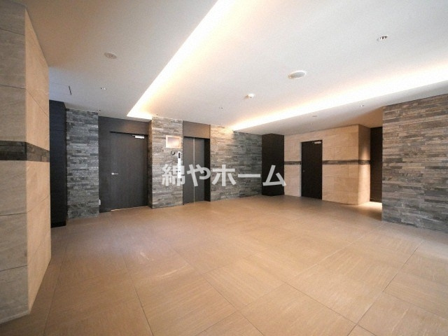 エスリード大阪城テラスのロビー|建物の内部です