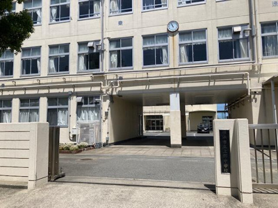  | 横浜市立上郷中学校まで1392m