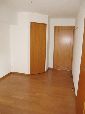  | 洋室６．８帖　ウォークインク… 