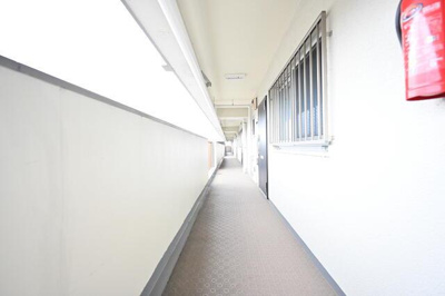  | お部屋前の通路部分です。 