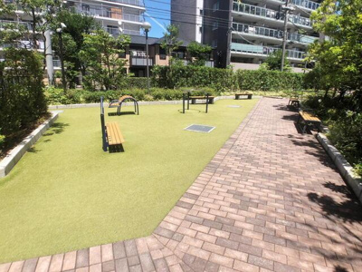  | 敷地内・健康広場 