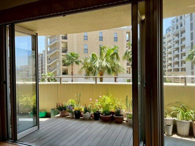  | 角部屋で日当たり眺望も良好で… 