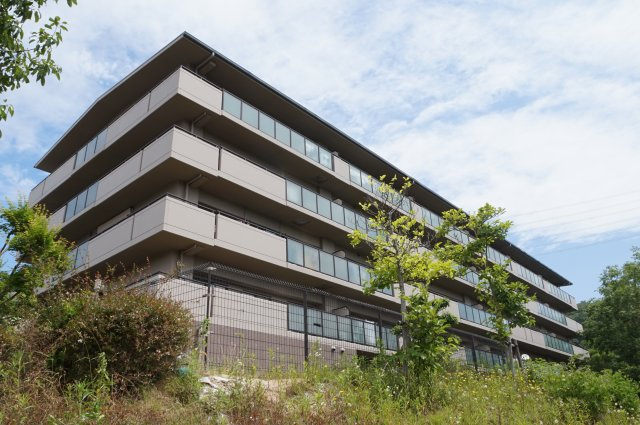 西宮名塩ウィンディヒルズ2番館