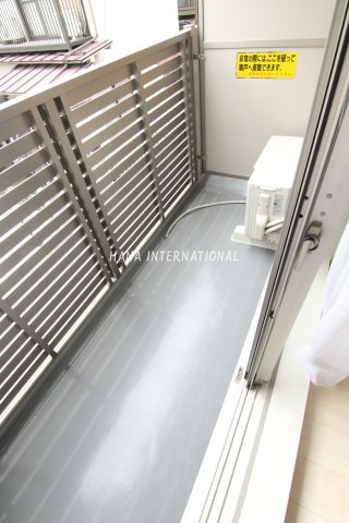 プレシャス　ＳＲＫのバルコニー