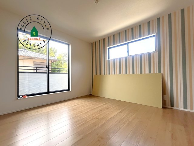 糸島市前原中央3丁目第1-3棟（1号棟）の内観：施工例|主寝室には収納力に優れたクローゼットがありますので、お部屋もすっきり片付きます。