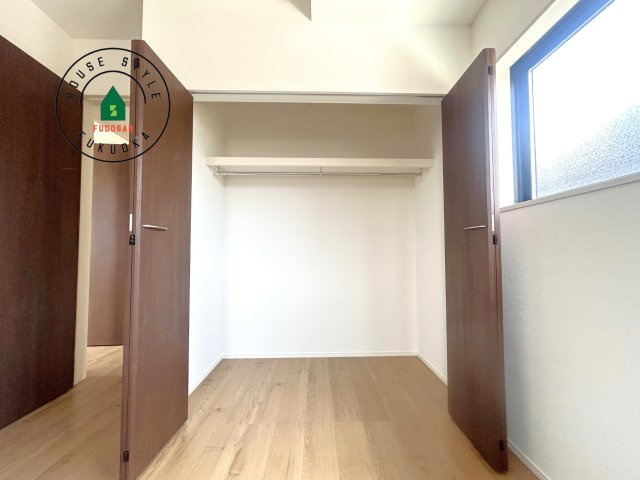 糸島市前原中央3丁目第1-3棟（1号棟）の内観：施工例|大きなスペースがあり、収納には困りません。