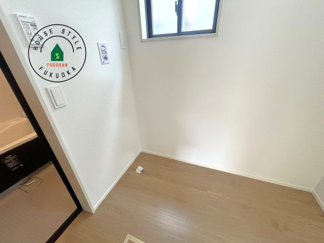 糸島市前原中央3丁目第1-3棟（1号棟）のランドリースペース|ランドリースペースとなります。広々して有効的にご使用できます。 