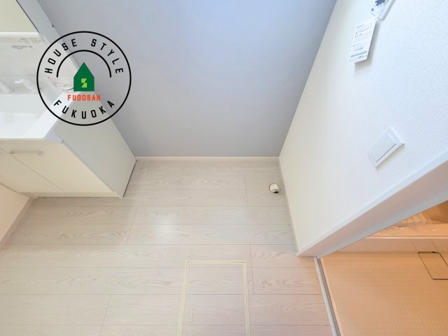 糟屋郡宇美町若草1丁目第4-3棟(4号棟)のランドリースペース|ランドリースペースとなります。広々して有効的にご使用できます。 